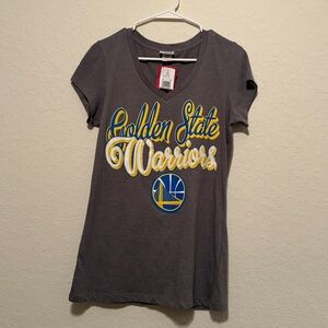 NBA Golden State Warriors Gray V-Neck Graphic Tee
